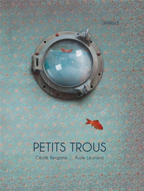 Petits trous
