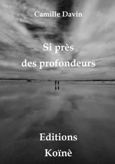 Si près des profondeurs : rencontre entre un ancien marin, une déesse de la mer et un Darfouri
